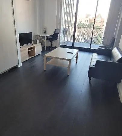 1Bed & Large Study In The Heart Of Parramatta Apartment Sydney Exterior photo
